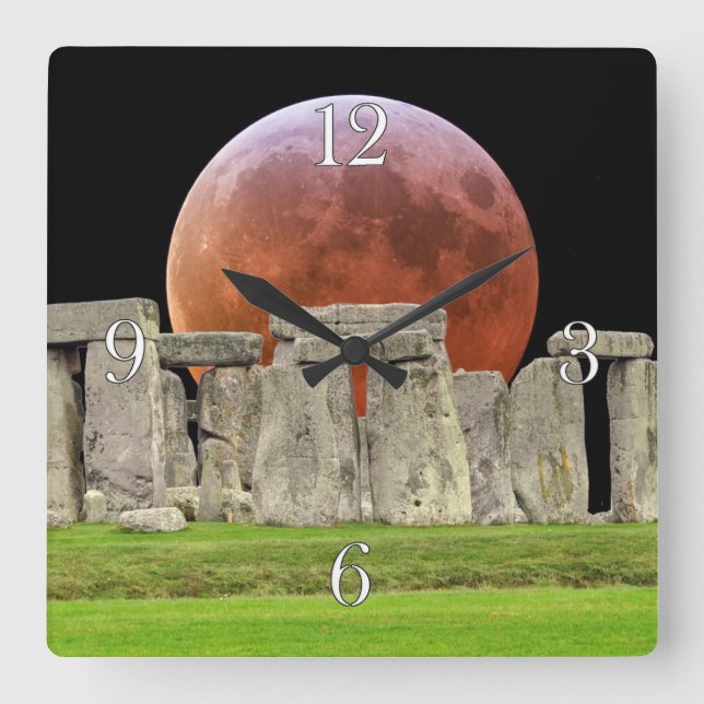 Horloge Carrée Stonehengen Standing Stones & Blood Moon 2 (Recto)