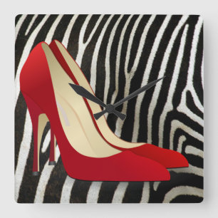 Horloge Carrée talons hauts rouges