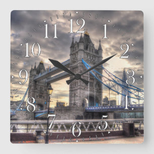Horloge Carrée Tower Bridge & The Shard, Londres, Angleterre
