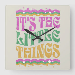 Horloge Carrée Trendy Wavy Text Inspirational Affirmation Boho