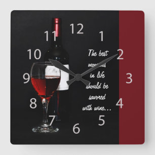 Horloge Carrée verre et bouteille de vin rouge