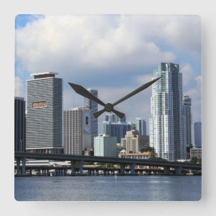 Horloge Carrée Waterfront view of Miami