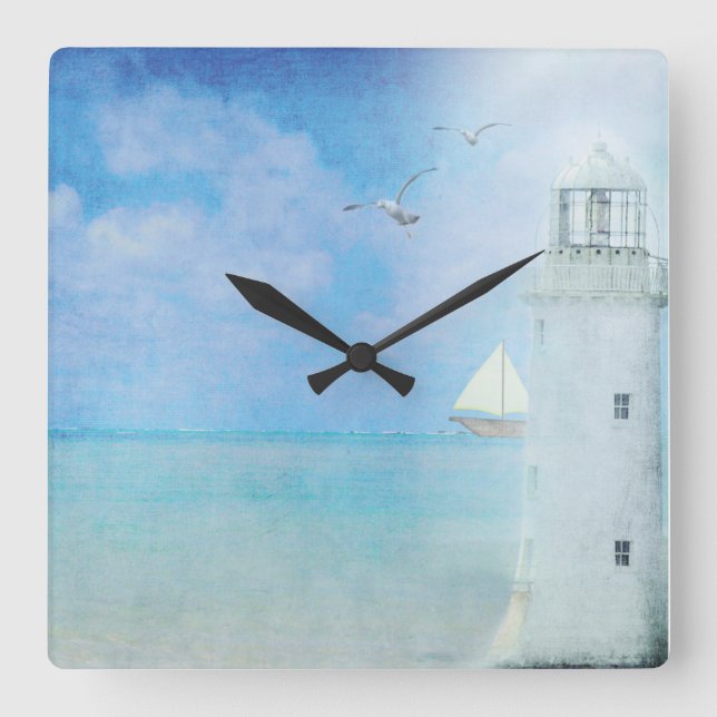 Horloge Carrée White Lighthouse With Sailboat Square Wall Clock (Recto)