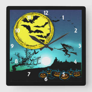 Horloge Carrée Young Witch Flying Amongst the Night Sky Clock
