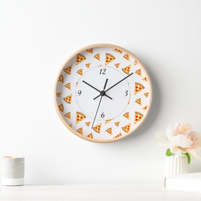 Horloge Cool fun pizza tranches motif blanc avec des chiff (Maison)