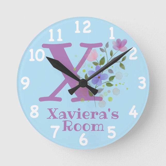 Horloge dans un design floral avec nom et initiale (Recto)