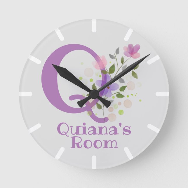 Horloge dans un design floral avec nom et initiale (Recto)