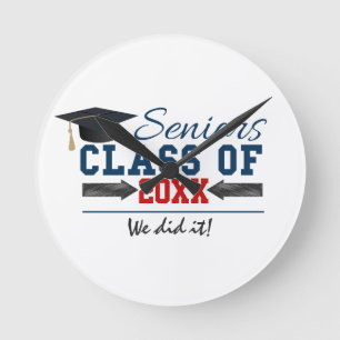 Horloge de graduation en typographie rouge bleu ma