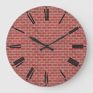 Horloge de mur en briques rouges