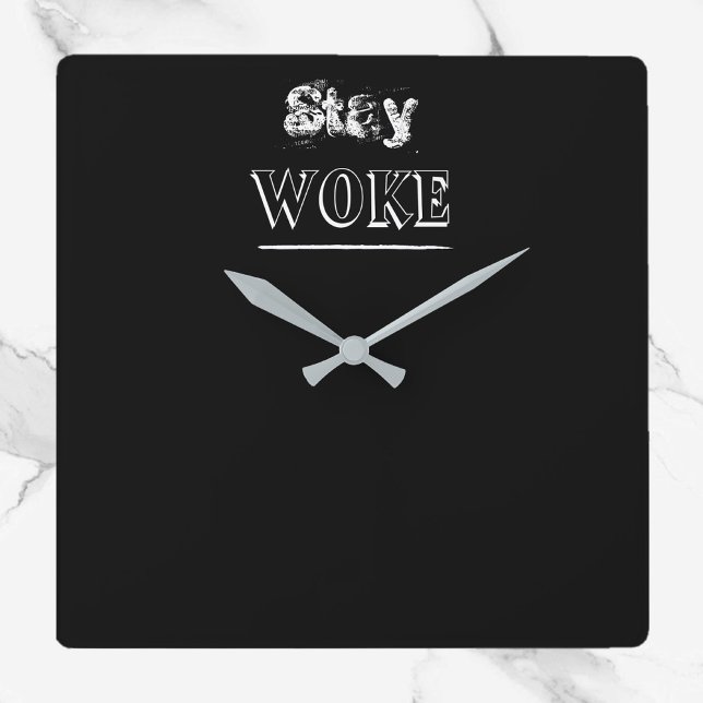 Horloge de Woke Stay en noir et blanc tendance (Bookmark my store!
https://www.zazzle.com/store/capricepetit)