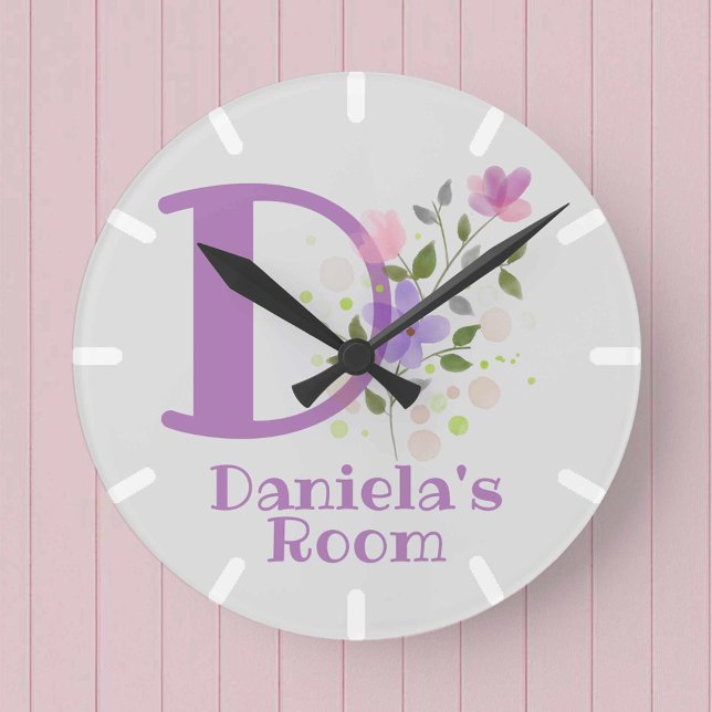 Horloge des enfants avec nom Daniela (Créateur téléchargé)
