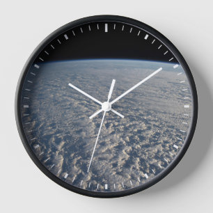 Horloge Des Nuages Stratocumulus Surplombent L'Océan Pacif