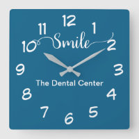 Horloge du bureau de la salle d'attente des dentis
