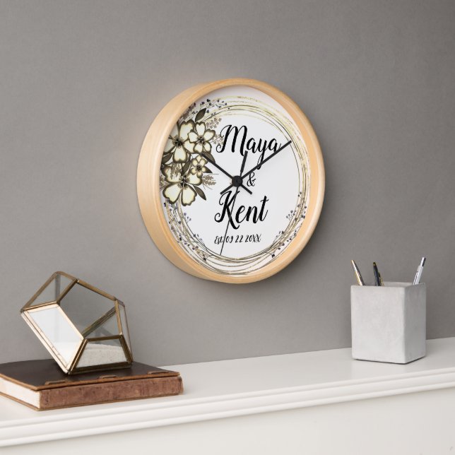 Horloge Élégant Mariage de couronnes florales (Bureau)