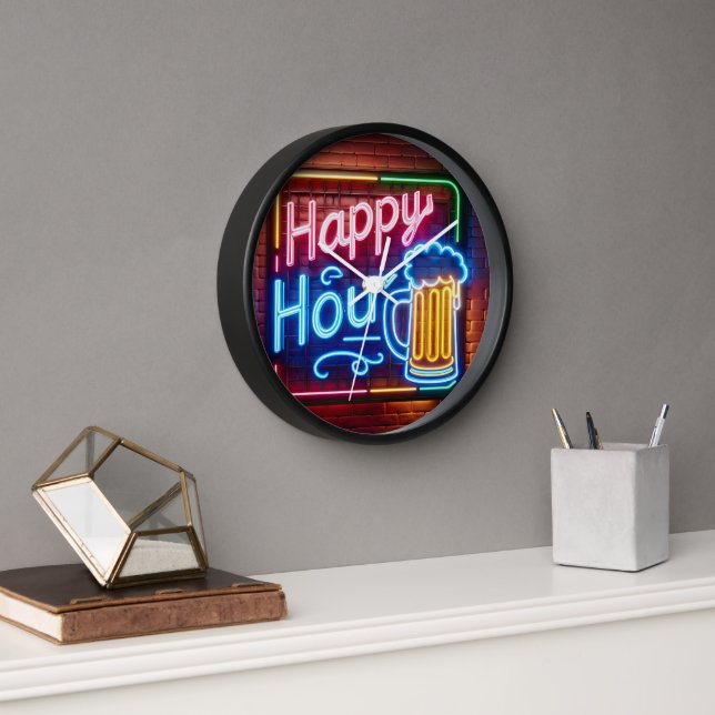 Horloge Happy Hour Sign On Brick (Bureau)