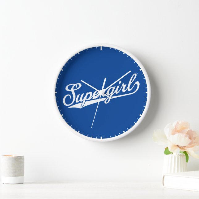 Horloge Logo du nom étoilé Supergirl Baseball (Maison)