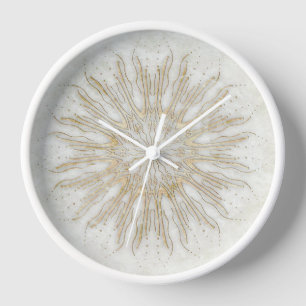 Horloge Mandala de sunburst de style boho bio blanc doré