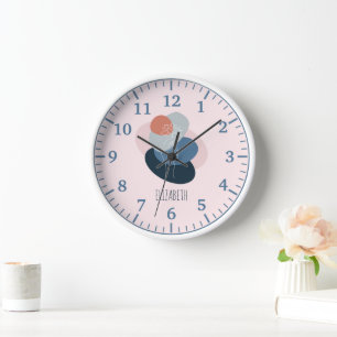 Horloge Moderne Cute Girly Boho Holding Flower Art