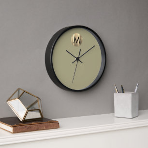Horloge Monogramme d'or minimaliste moderne