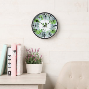 Horloge Monogramme floral de succulente verte moderne M