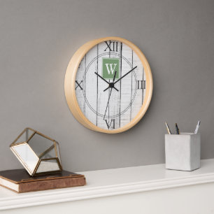 Horloge Monogramme rustique vert