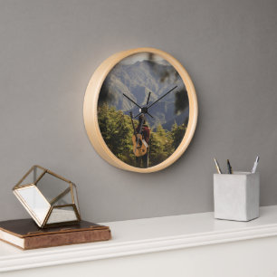 Horloge Murale Avec Belle Conception