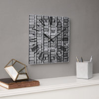 Horloge murale carrée élégante avec bouchon de vin