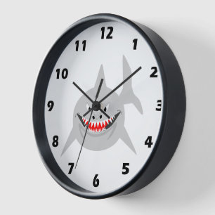 Horloge murale de conception de requin
