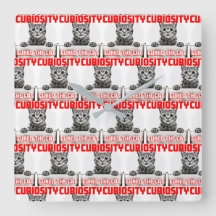 Horloge murale de curiosité