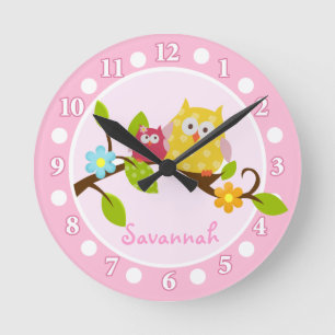 Horloge murale de la crèche des Chouettes roses et