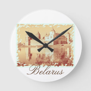 Horloge murale de l'architecture du château de Mir