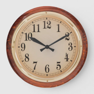 Horloge murale de l'école