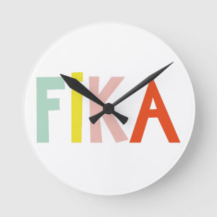 Horloge murale des couleurs Fika