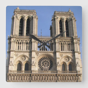 Horloge murale élégante avec le Notre Dame de