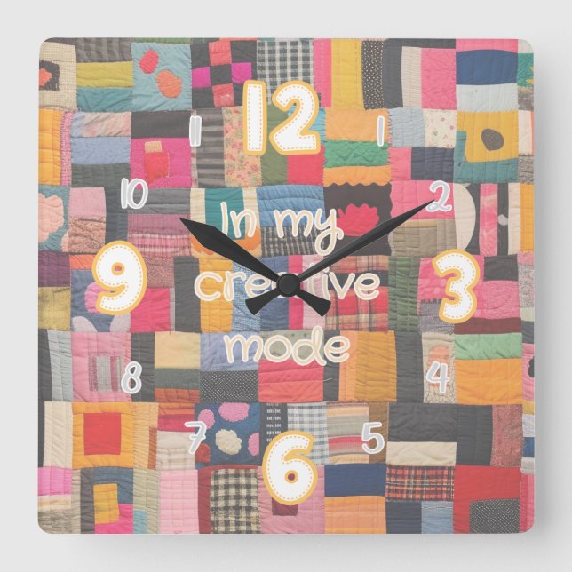 horloge murale multicolore de style quadrillé (Recto)