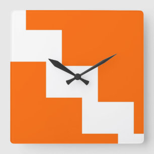 Horloge murale orange de Chevron