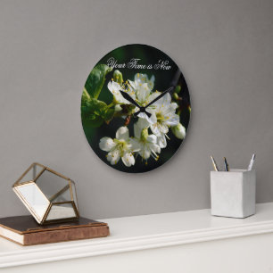Horloge murale personnalisée en art de prune blanc