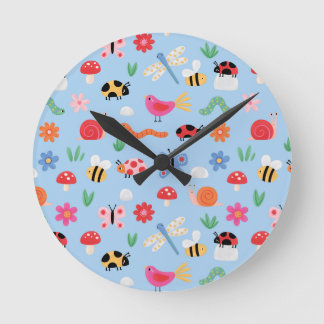 Horloge murale pour enfants avec de mignons insect