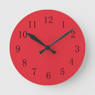 Horloge murale rouge de l'Alizarin