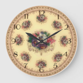 Horloge murale victorienne "Pansies dorées"