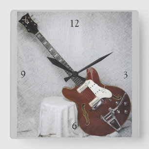 Horloge murale vintage de guitare