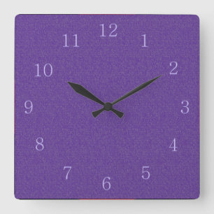 Horloge murale violet sur violet