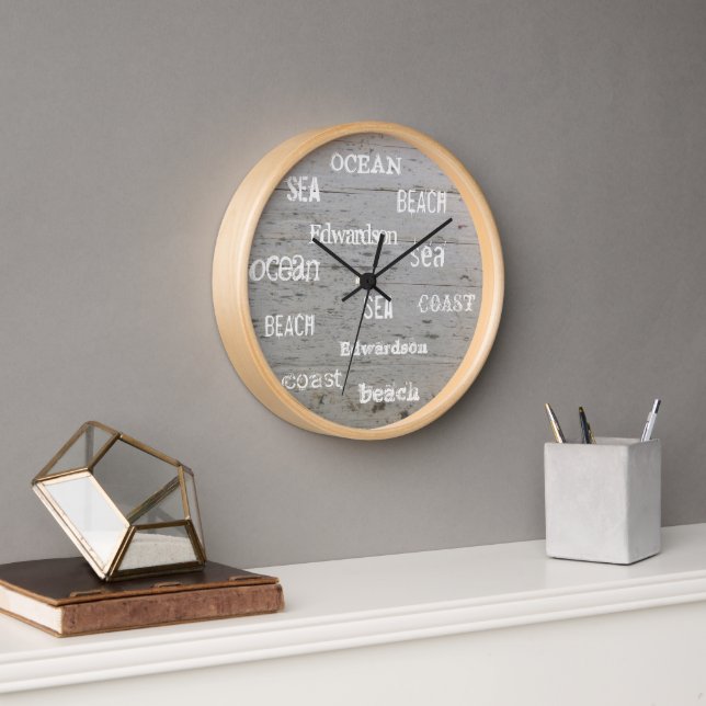 Horloge Nom de famille de l'écriture océanique de bois de  (Bureau)