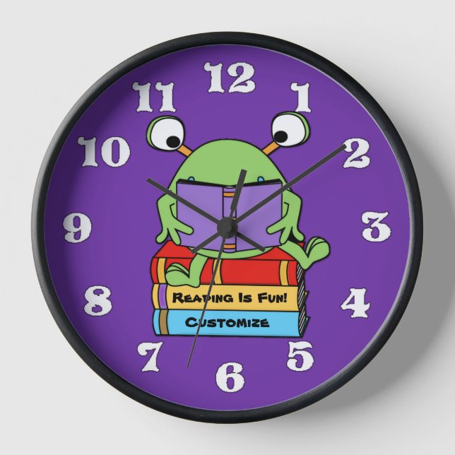 Horloge Reading Is Fun Cute Book Loving Alien Wall Clock (Recto)
