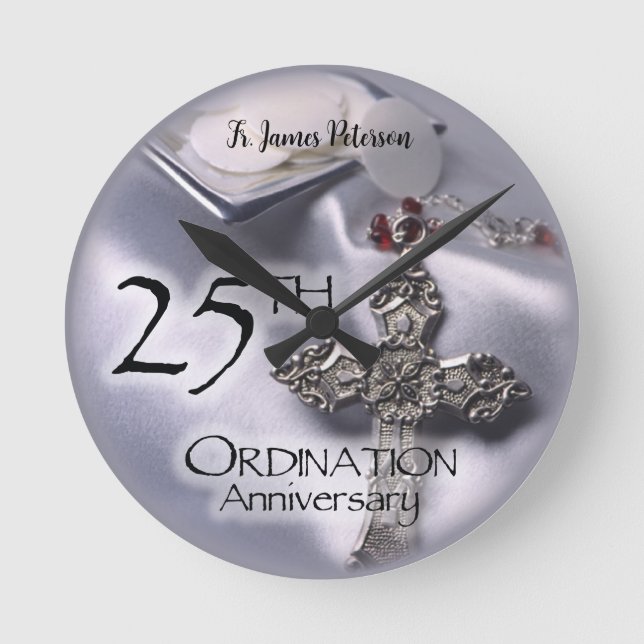 Horloge Ronde 25e cabinet Anniversary Cross Host (Recto)
