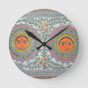 Horloge Ronde a un motif du "soleil" dans le style "de peinture