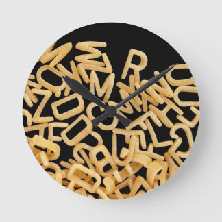 Horloge Ronde alphabet pâtes