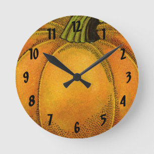 Horloge Ronde Art de l'étiquette de canette vintage, papillon ci
