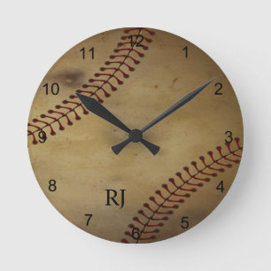 Horloge Ronde Baseball d'apparence Vintage avec Monogramme perso