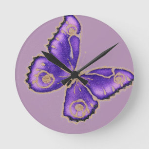 Horloge Ronde Beau grand papillon pourpre